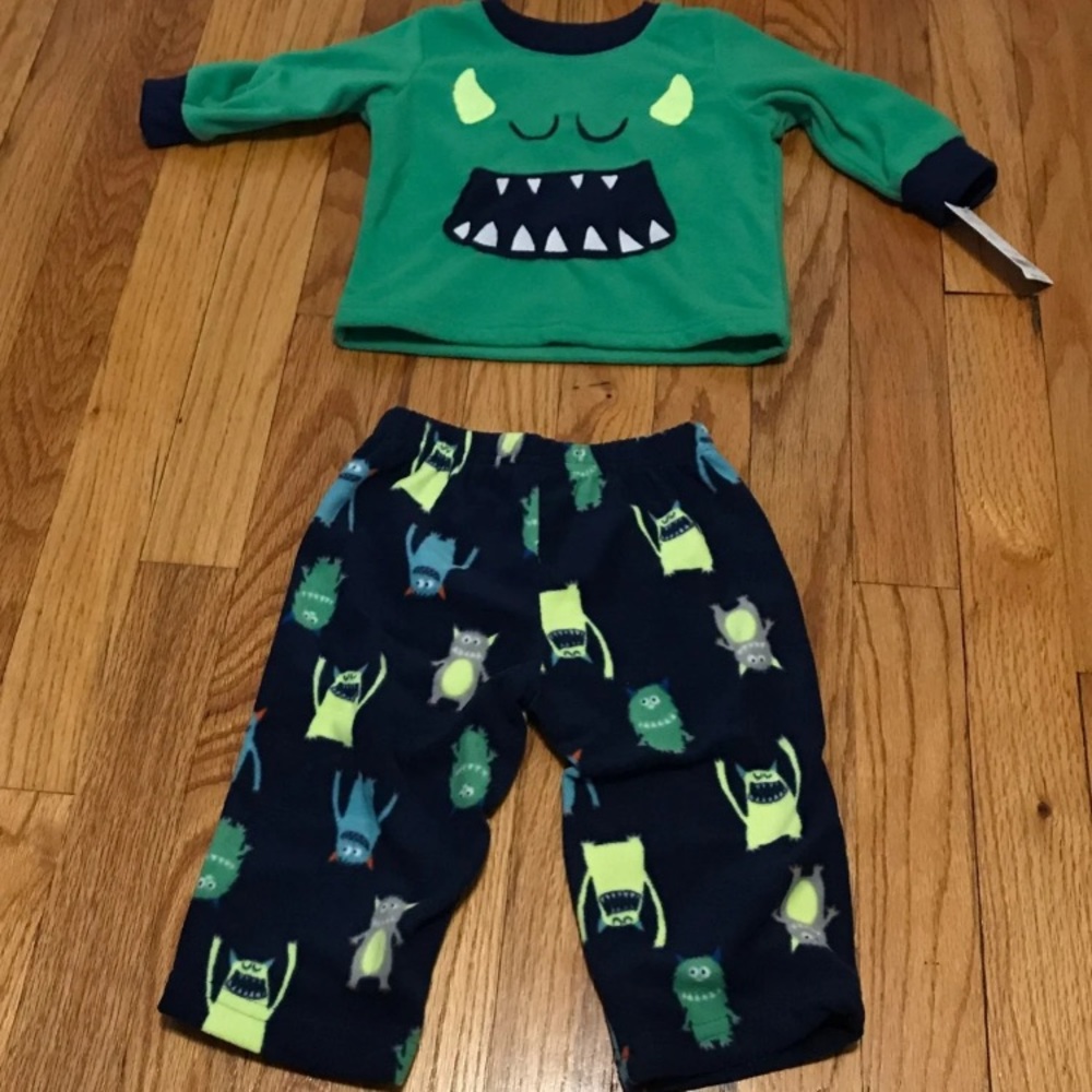 👶Boys 2-piece fleece pajamas